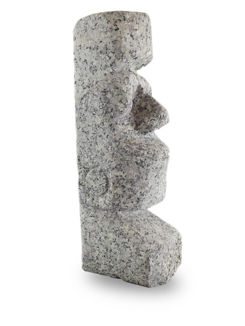 Unikátní kamenná hlava Moai